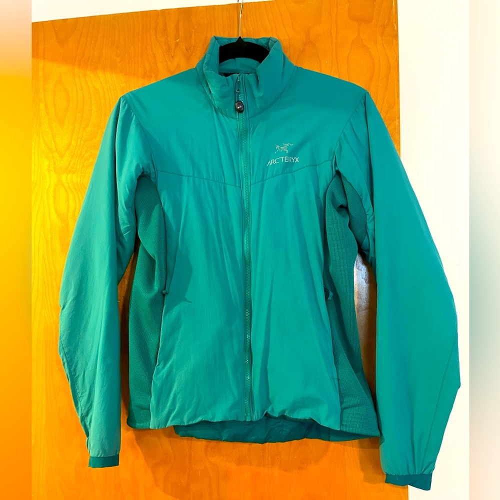 Arc'teryx Teal Women's Jacket small lightweight